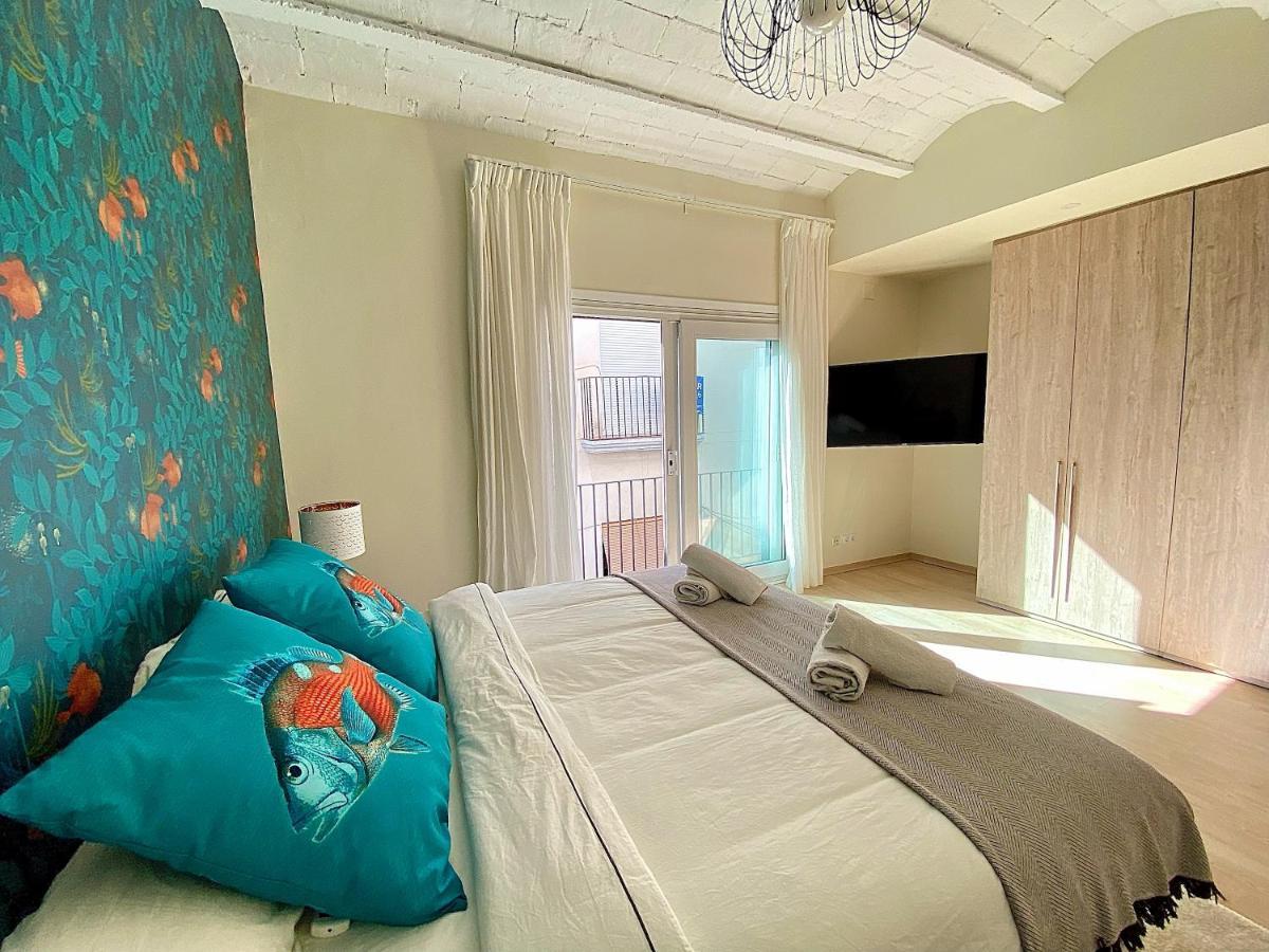 Abbott Apartment - 1 Min From The Beach - 100M2 - Sleeps 8 Sitges Ngoại thất bức ảnh