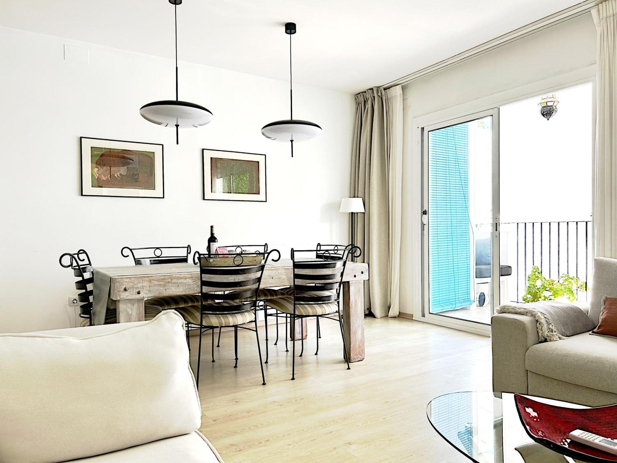 Abbott Apartment - 1 Min From The Beach - 100M2 - Sleeps 8 Sitges Ngoại thất bức ảnh